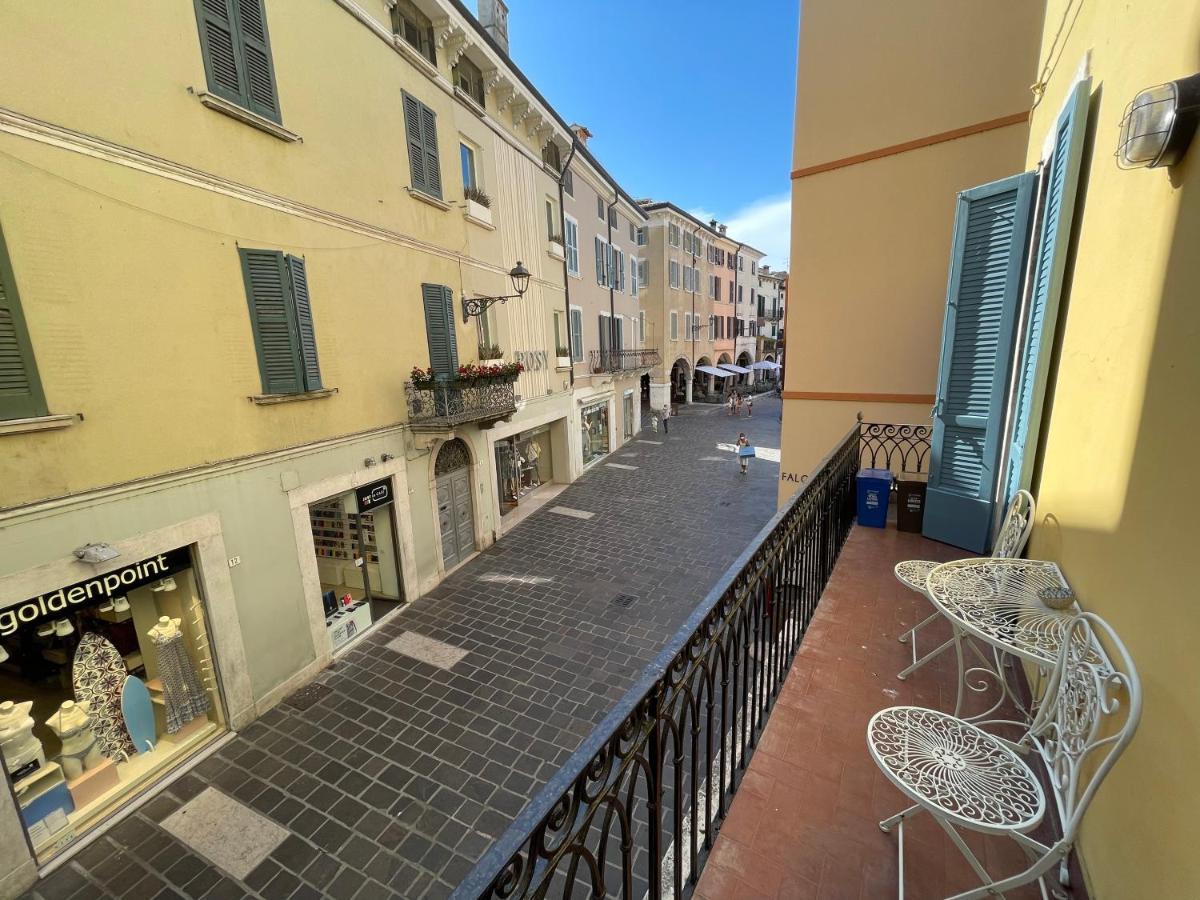 Desenzanoloft Le Petit Bijou - Restyling 2025 - Downtown Desenzano del Garda Dış mekan fotoğraf