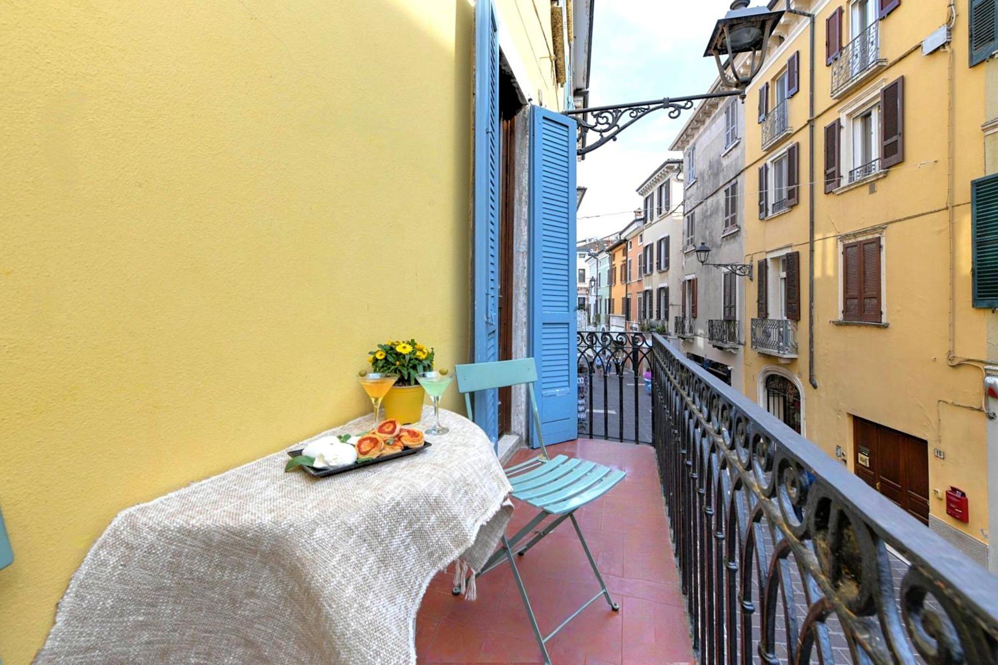 Desenzanoloft Le Petit Bijou - Restyling 2025 - Downtown Desenzano del Garda Dış mekan fotoğraf