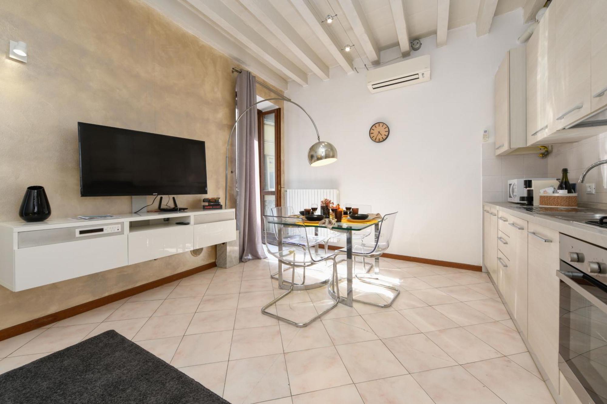 Desenzanoloft Le Petit Bijou - Restyling 2025 - Downtown Desenzano del Garda Dış mekan fotoğraf