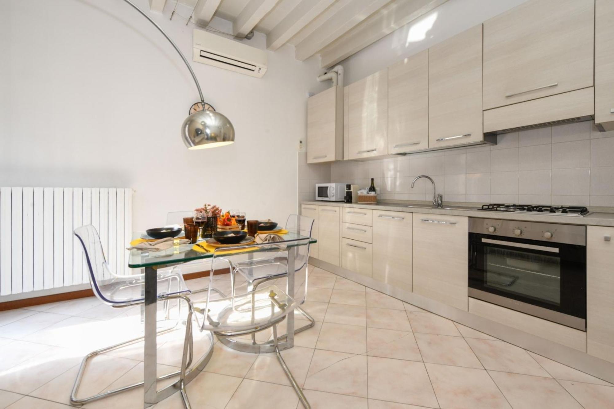 Desenzanoloft Le Petit Bijou - Restyling 2025 - Downtown Desenzano del Garda Dış mekan fotoğraf